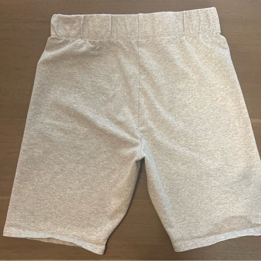 GOOD AMERICAN ESSENTIAL BIKE SHORT - Picture 6 of 9